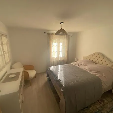 Holiday home Maison De *