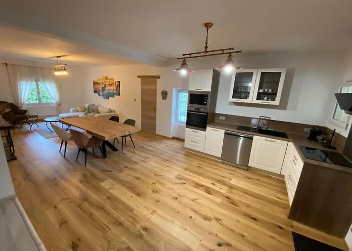 Holiday home Maison De *